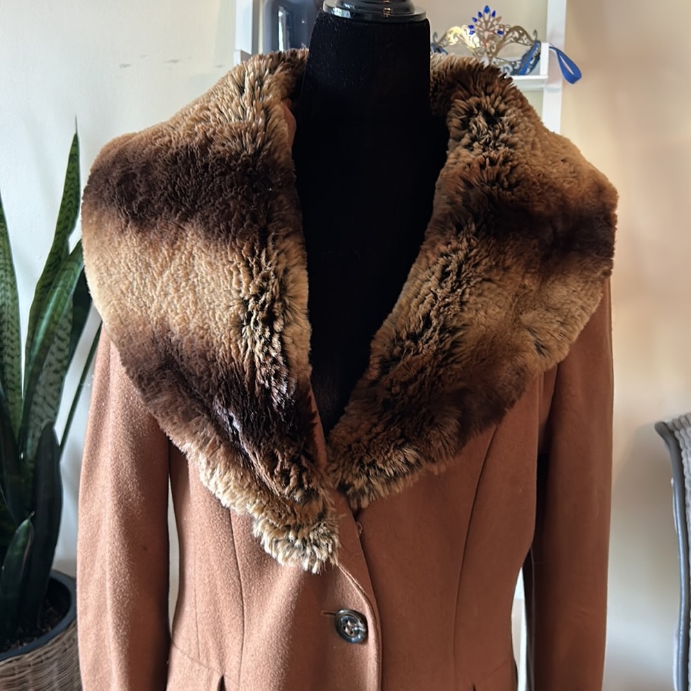 M COLLECTION vintage brown fitted coat with faux fur collar size medium - Picture 4 of 16